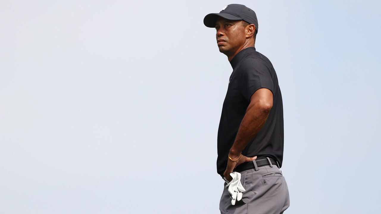 THOUSAND OAKS, CALIFORNIA - OCTOBER 22: Tiger Woods of the United States looks on during the first round of the Zozo Championship @ Sherwood on October 22, 2020 in Thousand Oaks, California.