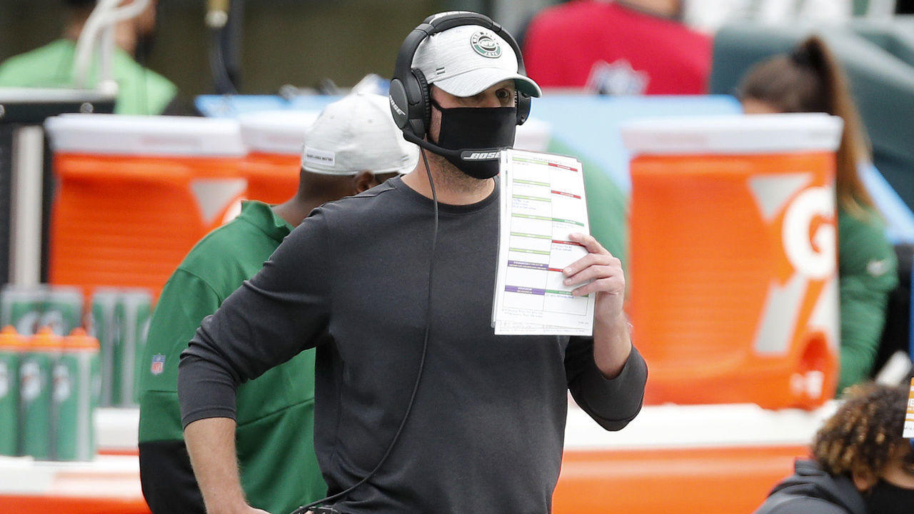 EAST RUTHERFORD, NEW JERSEY - OCTOBER 11: (NEW YORK DAILIES OUT) Head coach Adam Gase of the New York Jets looks on against the Arizona Cardinals at MetLife Stadium on October 11, 2020 in East Rutherford, New Jersey. The Cardinals defeated the Jets 30-10.