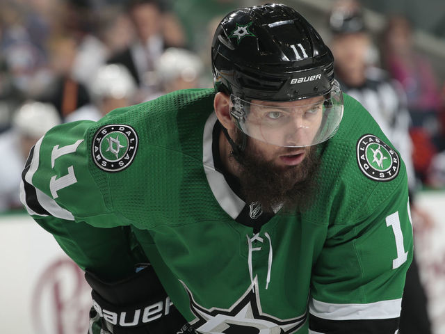 DALLAS, TX - DECEMBER 23: Martin Hanzal #11 of the Dallas Stars skates against the New York Islanders at the American Airlines Center on December 23, 2018 in Dallas, Texas.