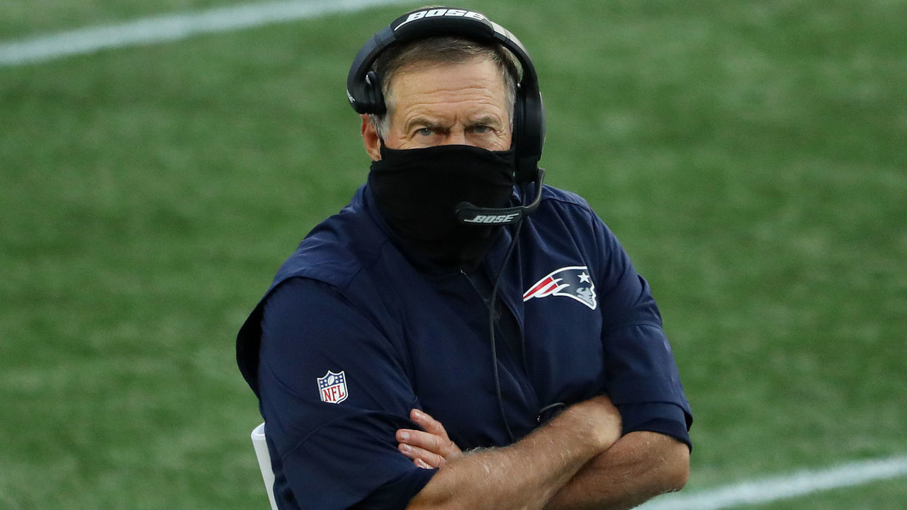 FOXBOROUGH, MASSACHUSETTS - OCTOBER 25: Head coach Bill Belichick of the New England Patriots looks on from the sidelines during their NFL game against the San Francisco 49ers at Gillette Stadium on October 25, 2020 in Foxborough, Massachusetts.