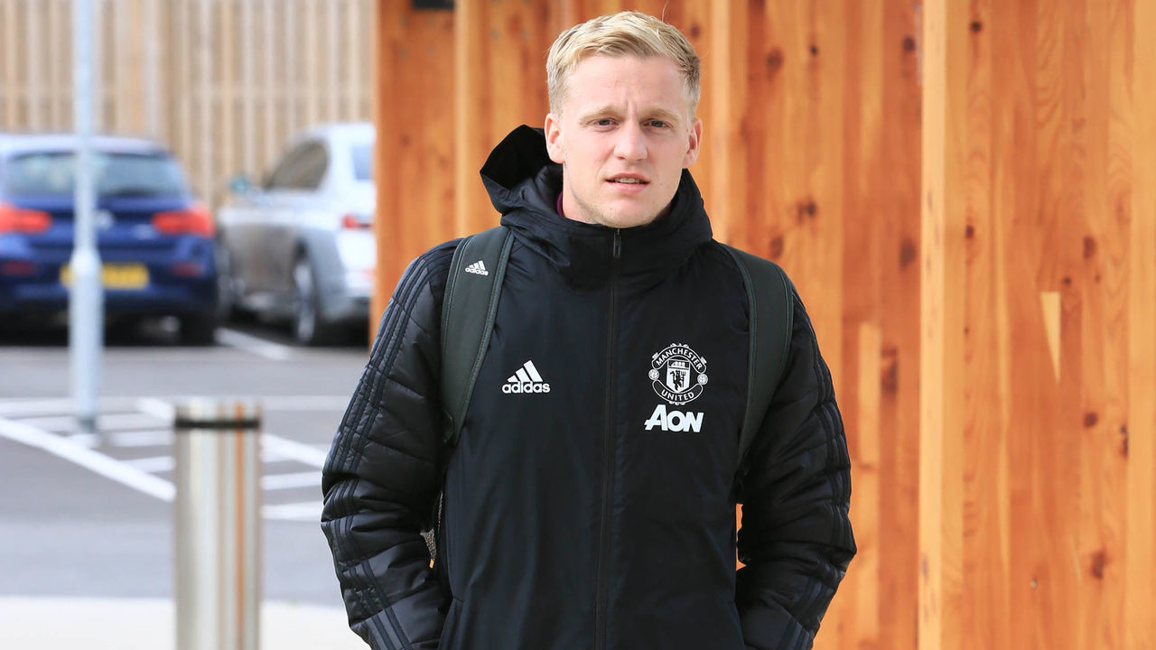 MANCHESTER, ENGLAND - OCTOBER 19: Donny van de Beek of Manchester United checks in ahead of their flight to Paris at Manchester Airport on October 19, 2020 in Manchester, England.