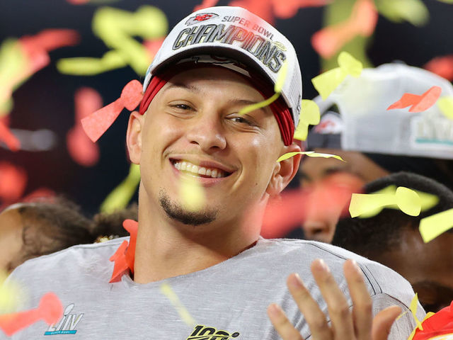 MIAMI, FLORIDA - FEBRUARY 02: Patrick Mahomes #15 of the Kansas City Chiefs celebrates after defeating San Francisco 49ers 31-20 in Super Bowl LIV at Hard Rock Stadium on February 02, 2020 in Miami, Florida.