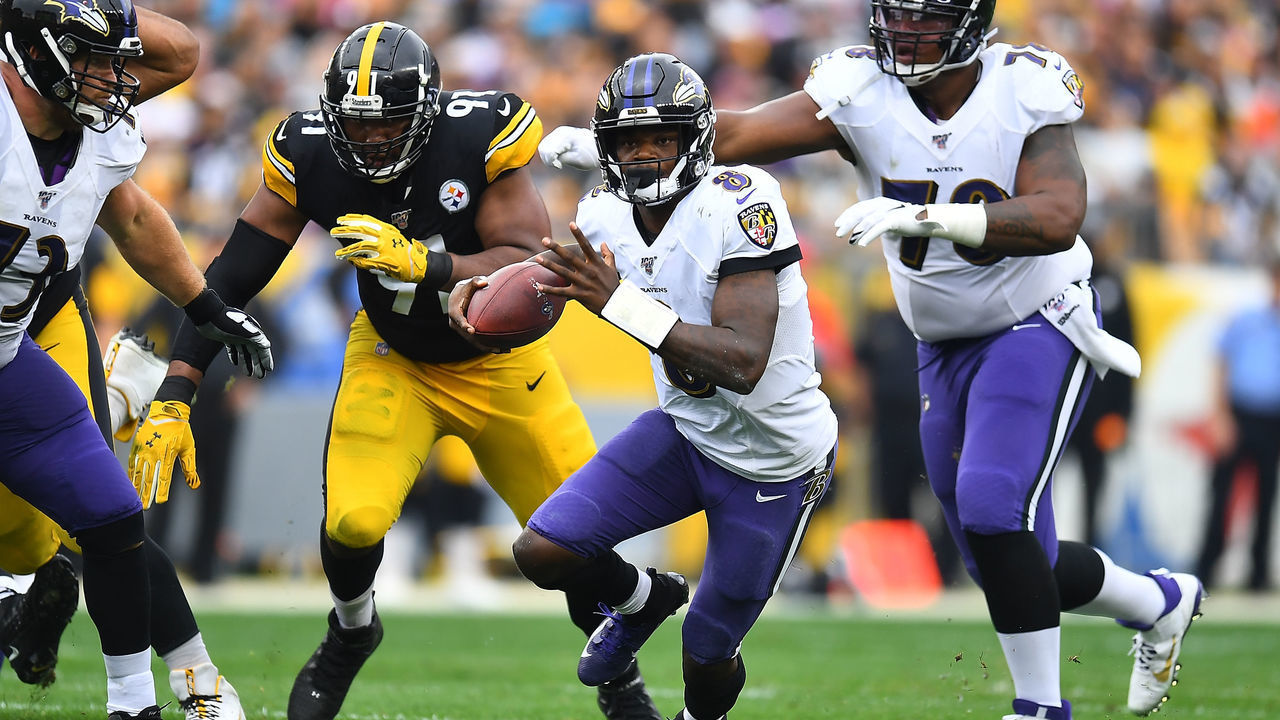 PITTSBURGH, PA - OCTOBER 06: Lamar Jackson #8 of the Baltimore Ravens in action during the game against the Pittsburgh Steelers at Heinz Field on October 6, 2019 in Pittsburgh, Pennsylvania.