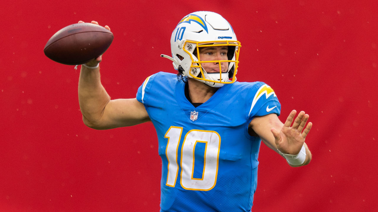 TAMPA, FLORIDA - OCTOBER 04: Justin Herbert #10 of the Los Angeles Chargers looks to pass during the third quarter of a game against the Tampa Bay Buccaneers at Raymond James Stadium on October 04, 2020 in Tampa, Florida.