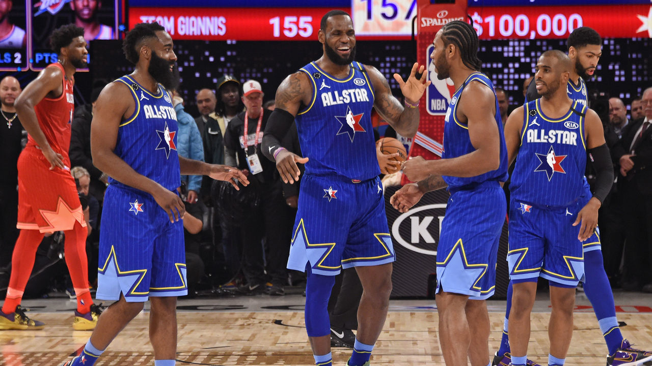 CHICAGO, IL - FEBRUARY 16: LeBron James #2 of Team LeBron smiles and celebrates with his team during the 69th NBA All-Star Game as part of 2020 NBA All-Star Weekend on February 16, 2020 at United Center in Chicago, Illinois. NOTE TO USER: User expressly acknowledges and agrees that, by downloading and/or using this Photograph, user is consenting to the terms and conditions of the Getty Images License Agreement. Mandatory Copyright Notice: Copyright 2020 NBAE