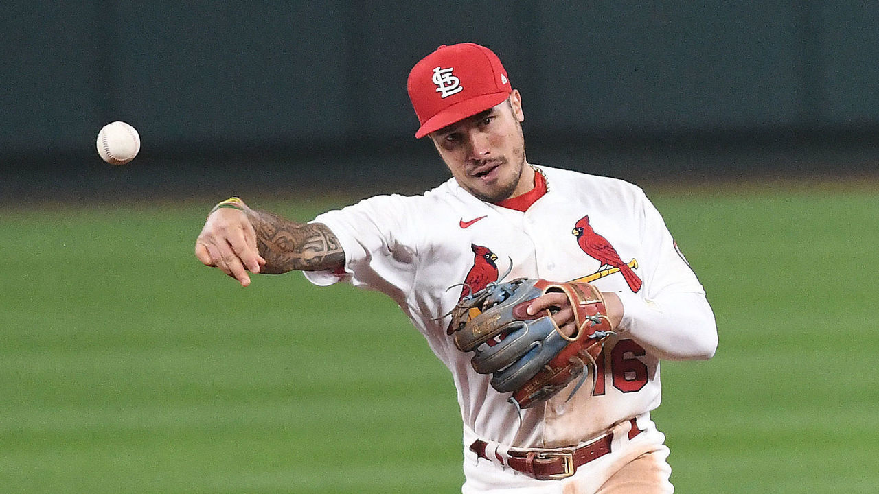 ST. LOUIS, MO - SEPTEMBER 24: St. Louis Cardinals shortstop Kolten Wong (16) throws to first for an out during a Major League Baseball game between the Milwaukee Brewers and the St. Louis Cardinals on September 24, 2020, at Busch Stadium, Kansas City, MO.