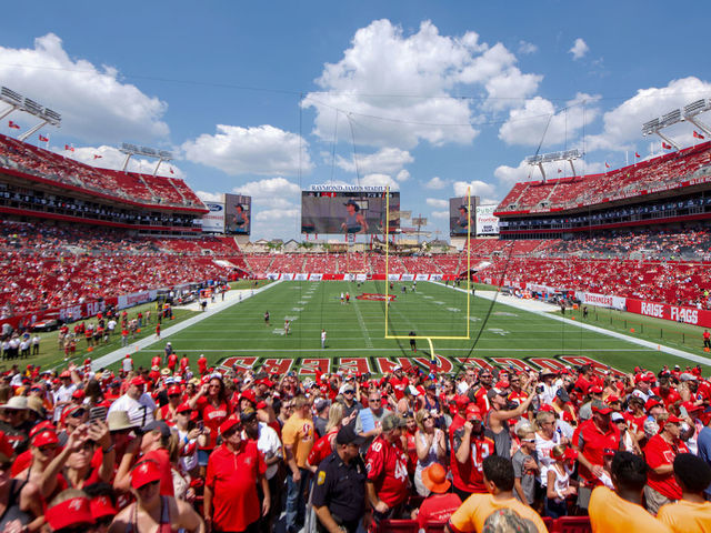 TAMPA, FLORIDA - SEPTEMBER 08: Fans cheer during a pregame Tim McGraw concert before the NFL season kicks off between the Tampa Bay Buccaneers and the San Francisco 49ers at Raymond James Stadium on September 08, 2019 in Tampa, Florida.