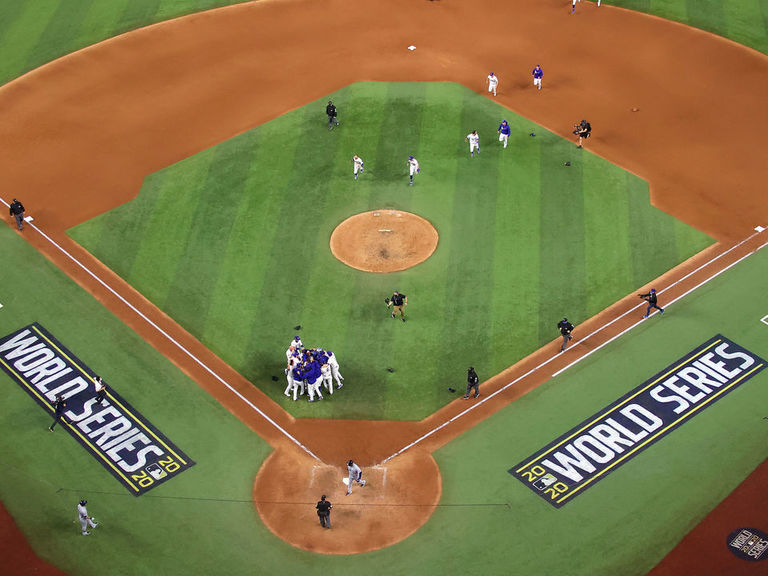 World Series TV Ratings Average Drops 32 Below Previous Low TheScore world-series-tv-ratings-average-drops-32-below-previous-low-thescore