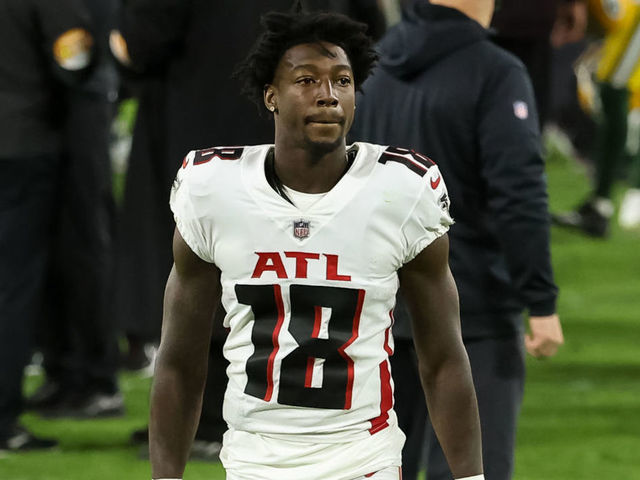 Falcons Ridley Suffered Ankle Injury Vs Panthers X Rays Negative Thescore Com