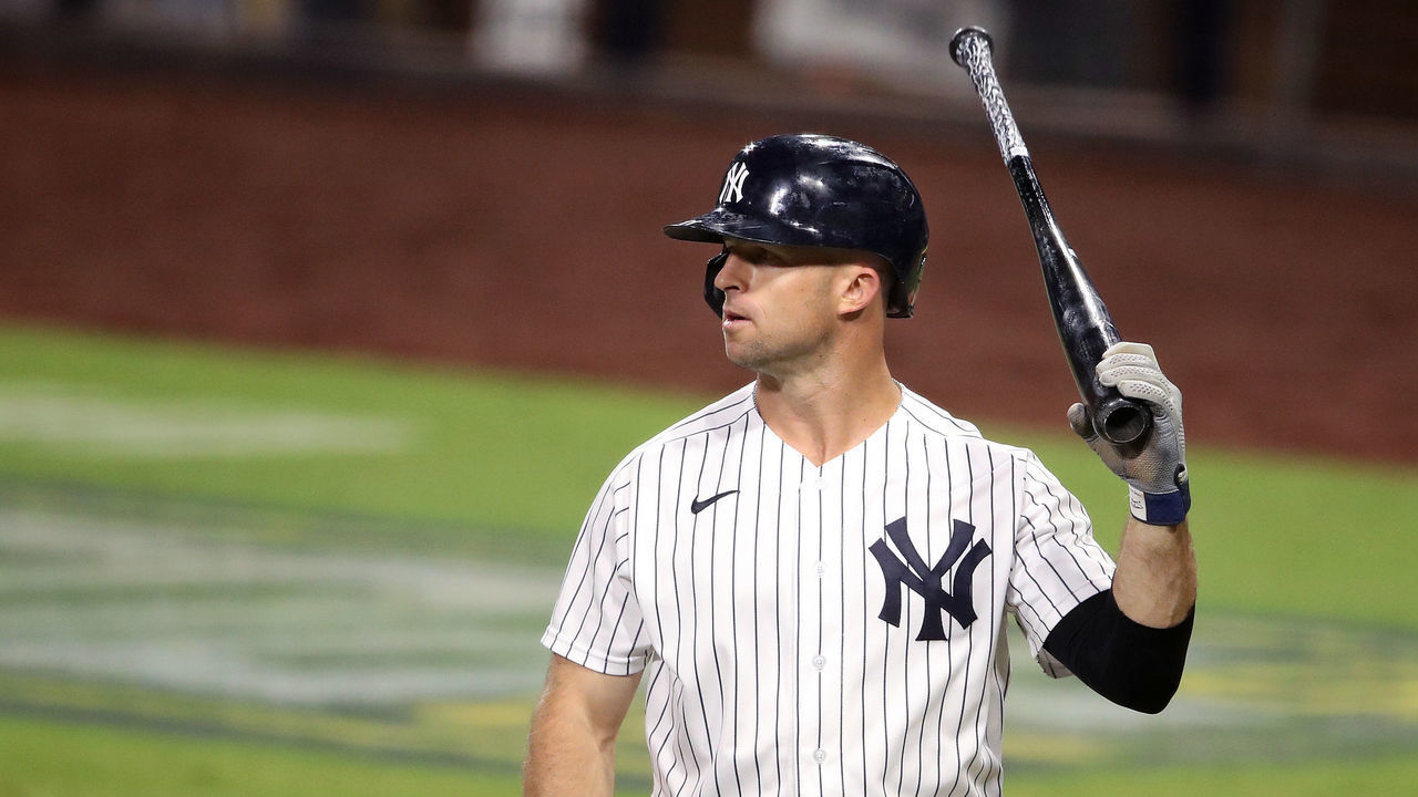 SAN DIEGO, CALIFORNIA - OCTOBER 07: Brett Gardner #11 of the New York Yankees reacts after striking out against the Tampa Bay Rays during the eighth inning in Game Three of the American League Division Series at PETCO Park on October 07, 2020 in San Diego, California.