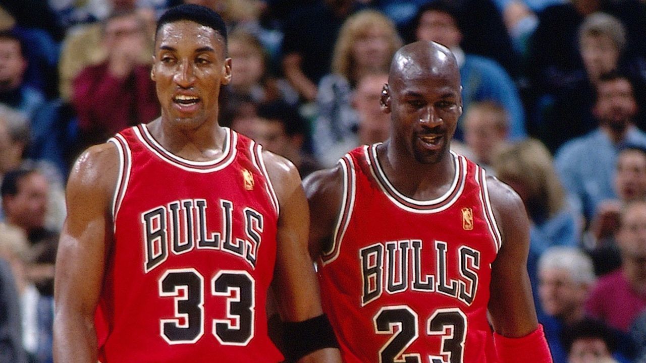 SALT LAKE CITY - 1997: Scottie Pippen #33 and Michael Jordan #23 of the Chicago Bulls talk during a break in NBA action against the Utah Jazz circa 1997 in Salt Lake City, Utah. NOTE TO USER: User expressly acknowledges and agrees that, by downloading and/or using this Photograph, User is consenting to the terms and conditions of the Getty Images License Agreement. Mandatory Copyright Notice: Copyright 1997 NBAE