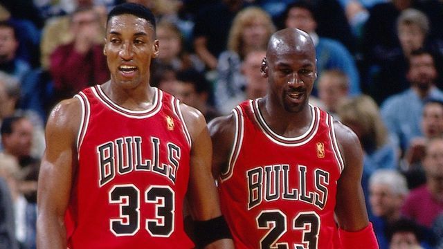 SALT LAKE CITY - 1997: Scottie Pippen #33 and Michael Jordan #23 of the Chicago Bulls talk during a break in NBA action against the Utah Jazz circa 1997 in Salt Lake City, Utah. NOTE TO USER: User expressly acknowledges and agrees that, by downloading and/or using this Photograph, User is consenting to the terms and conditions of the Getty Images License Agreement. Mandatory Copyright Notice: Copyright 1997 NBAE