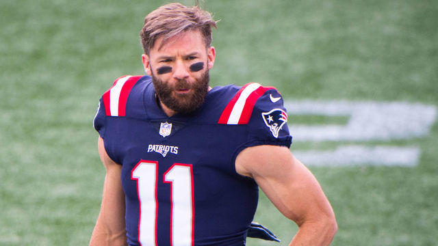 FOXBOROUGH, MA - OCTOBER 25: Julian Edelman #11 of the New England Patriots prior to the start of the game against the San Francisco 49ers at Gillette Stadium on October 25, 2020 in Foxborough, Massachusetts.