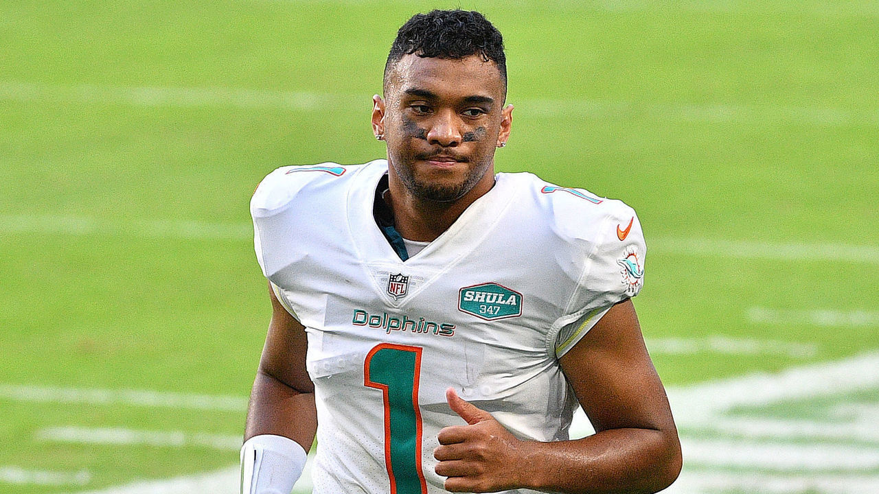 MIAMI GARDENS, FLORIDA - NOVEMBER 01: Tua Tagovailoa #1 of the Miami Dolphins walks off after their game against the Los Angeles Rams at Hard Rock Stadium on November 01, 2020 in Miami Gardens, Florida.