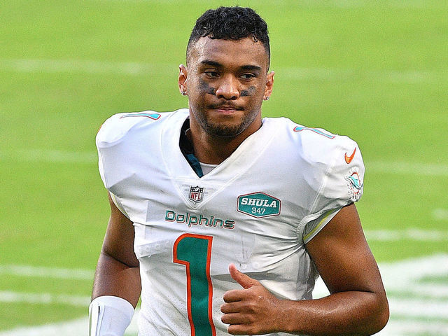 Tua Tagovailoa calls his rookie season with Dolphins 'below average'