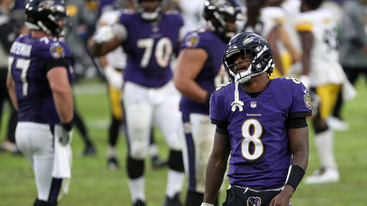 BALTIMORE, MARYLAND - NOVEMBER 01: Quarterback Lamar Jackson #8 of the Baltimore Ravens reacts after the Ravens lost 28-24 to the Pittsburgh Steelers at M&T Bank Stadium on November 01, 2020 in Baltimore, Maryland.