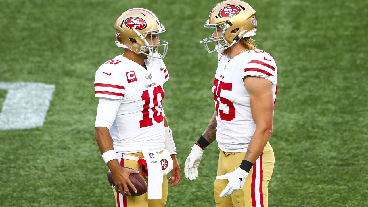 FOXBOROUGH, MASSACHUSETTS - OCTOBER 25: Jimmy Garoppolo #10 talks to George Kittle #85 of the San Francisco 49ers during a game against the New England Patriots on October 25, 2020 in Foxborough, Massachusetts.