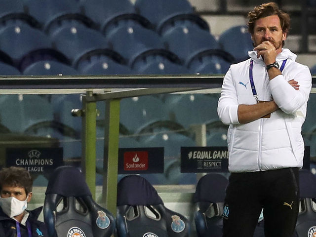 Marseille's Portuguese coach Andre Villas Boas looks on during the UEFA Champions League group C football match between FC Porto and Olympique Marseille at the Dragao stadium in Porto, on November 3, 2020.