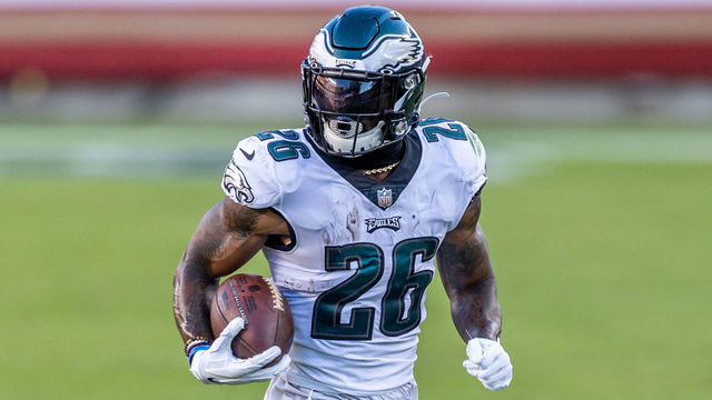 SANTA CLARA, CA - OCTOBER 04: Philadelphia Eagles Running Back Miles Sanders (26) runs downfield during the NFL football game between the Philadelphia Eagles and the San Francisco 49ers on October 4, 2020 at Levis Stadium in Santa Clara, CA.
