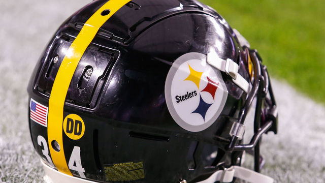 GLENDALE, AZ - DECEMBER 08: A Pittsburgh Steelers helmet on the field before the NFL football game between the Pittsburgh Steelers and the Arizona Cardinals on December 8, 2019 at State Farm Stadium in Glendale, Arizona.