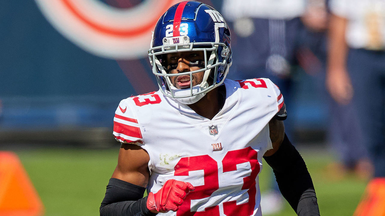 CHICAGO, IL - SEPTEMBER 20: New York Giants cornerback Logan Ryan (23) in action during a game between the Chicago Bears and the New York Giants on September 20, 2020 at Soldier Field in Chicago, IL.