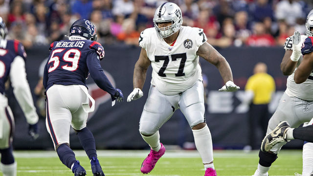 HOUSTON, TX - OCTOBER 27: Trent Brown #77 of the Oakland Raiders drops back to pass block during a game against the Houston Texans at NRG Stadium on October 27, 2019 in Houston, Texas. The Texans defeated the Raiders 27-24.