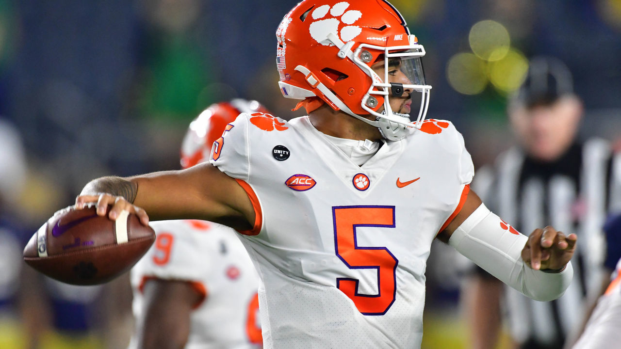 SOUTH BEND, INDIANA - NOVEMBER 07: Quarterback D.J. Uiagalelei #5 of the Clemson Tigers throws in the first quarter against the Notre Dame Fighting Irish at Notre Dame Stadium on November 7, 2020 in South Bend, Indiana.