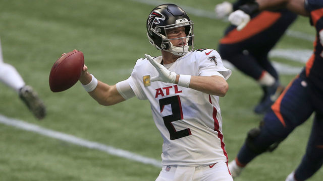 ATLANTA, GA - NOVEMBER 08: Quarterback Matt Ryan #2 of the Atlanta Falcons drops back to pass during the week 9 NFL game between the Atlanta Falcons and the Denver Broncos on November 8, 2020 at Mercedes-Benz Stadium in Atlanta, Georgia.