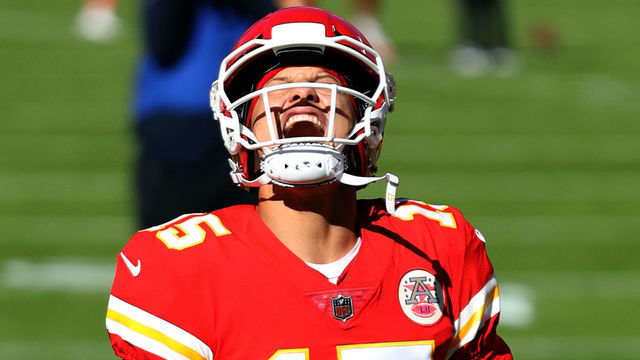 KANSAS CITY, MISSOURI - NOVEMBER 01: Patrick Mahomes #15 of the Kansas City Chiefs takes the field prior to their game against the New York Jets at Arrowhead Stadium on November 01, 2020 in Kansas City, Missouri.