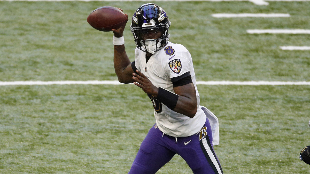 INDIANAPOLIS, INDIANA - NOVEMBER 08: Lamar Jackson #8 of the Baltimore Ravens looks to pass against the Indianapolis Colts during the second half at Lucas Oil Stadium on November 08, 2020 in Indianapolis, Indiana.