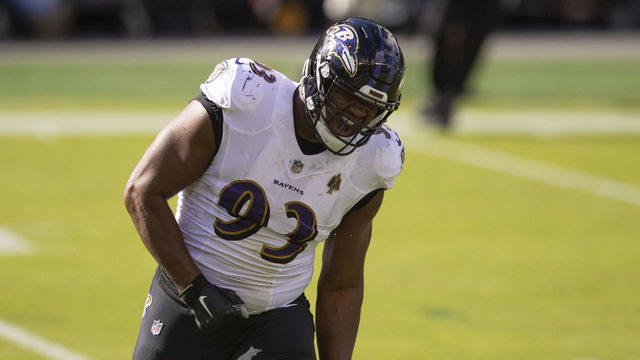 PHILADELPHIA, PA - OCTOBER 18: Calais Campbell #93 of the Baltimore Ravens reacts against the Philadelphia Eagles at Lincoln Financial Field on October 18, 2020 in Philadelphia, Pennsylvania.