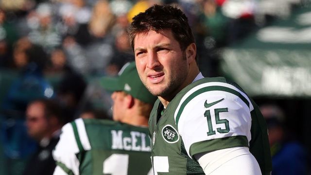 EAST RUTHERFORD, NJ - DECEMBER 23: (NEW YORK DAILIES OUT) Tim Tebow #15 of the New York Jets looks on against the San Diego Chargers at MetLife Stadium on December 23, 2012 in East Rutherford, New Jersey. The Chragers defeated the Jets 27-17.