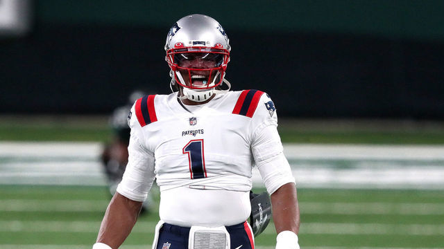 EAST RUTHERFORD, NJ - NOVEMBER 9: New England Patriots quarterback Cam Newton (1) warms up. The New York Jets host the New England Patriots in a Monday Night Football game at MetLife stadium in East Rutherford, NJ on Nov. 9, 2020.