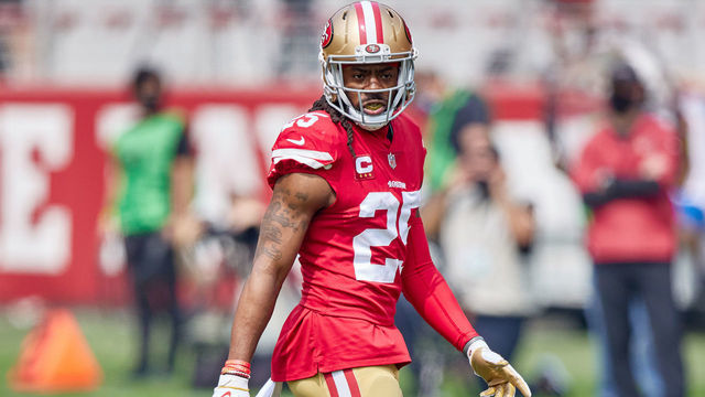 SAN FRANCISCO, CA - SEPTEMBER 13: San Francisco 49ers cornerback Richard Sherman (25) looks on during the NFL game between the San Francisco 49ers and the Arizona Cardinals on September 13, 2020, at Levi's Stadium in Santa Clara, California.