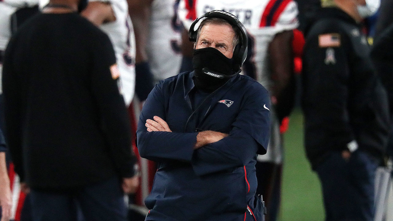 EAST RUTHERFORD, NJ - NOVEMBER 9: New England Patriots head coach Bill Belichick on the sidelines during the second quarter. The New York Jets host the New England Patriots in a Monday Night Football game at MetLife stadium in East Rutherford, NJ on Nov. 9, 2020.
