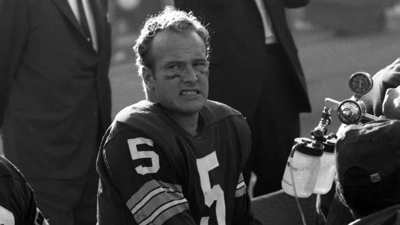 NFL Hall of Fame running back Paul Hornung dies at 84