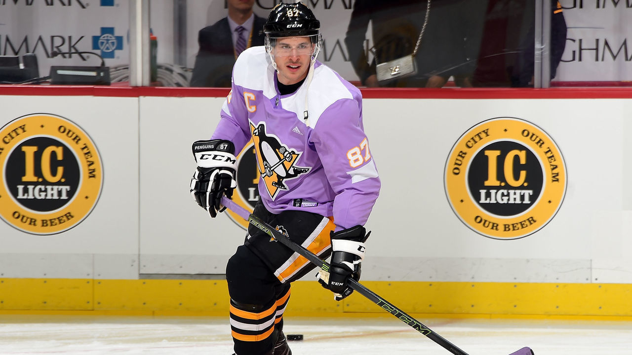 PITTSBURGH, PA - NOVEMBER 07: Sidney Crosby #87 of the Pittsburgh Penguins skates during warmups while wearing a Hockey Fights Cancer jersey at PPG Paints Arena on November 7, 2017 in Pittsburgh, Pennsylvania.