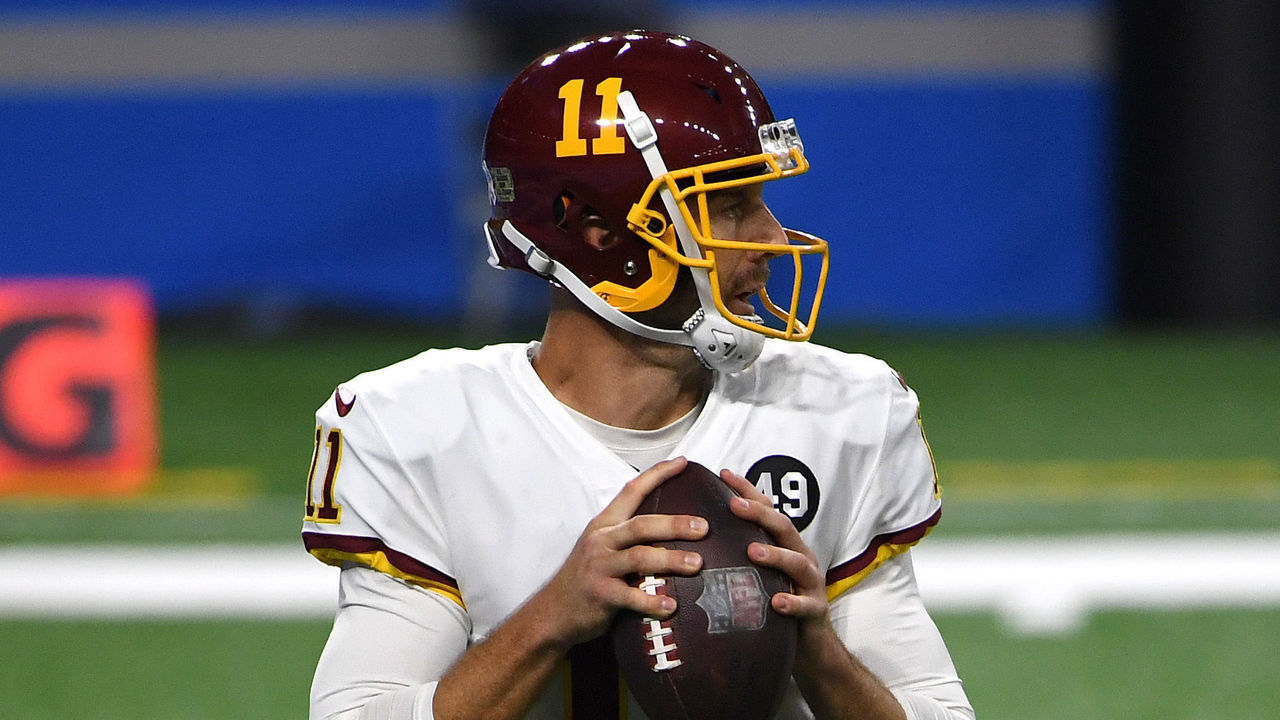DETROIT, MICHIGAN - NOVEMBER 15: Alex Smith #11 of the Washington Football Team looks to pass during their game against the Detroit Lions at Ford Field on November 15, 2020 in Detroit, Michigan.