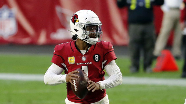 GLENDALE, ARIZONA - NOVEMBER 08: Quarterback Kyler Murray #1 of the Arizona Cardinals throws during the second half of the NFL game against the Miami Dolphins at State Farm Stadium on November 08, 2020 in Glendale, Arizona.