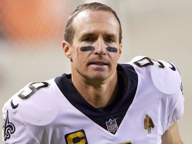 Saints' Drew Brees has rib fractures, collapsed lung: report