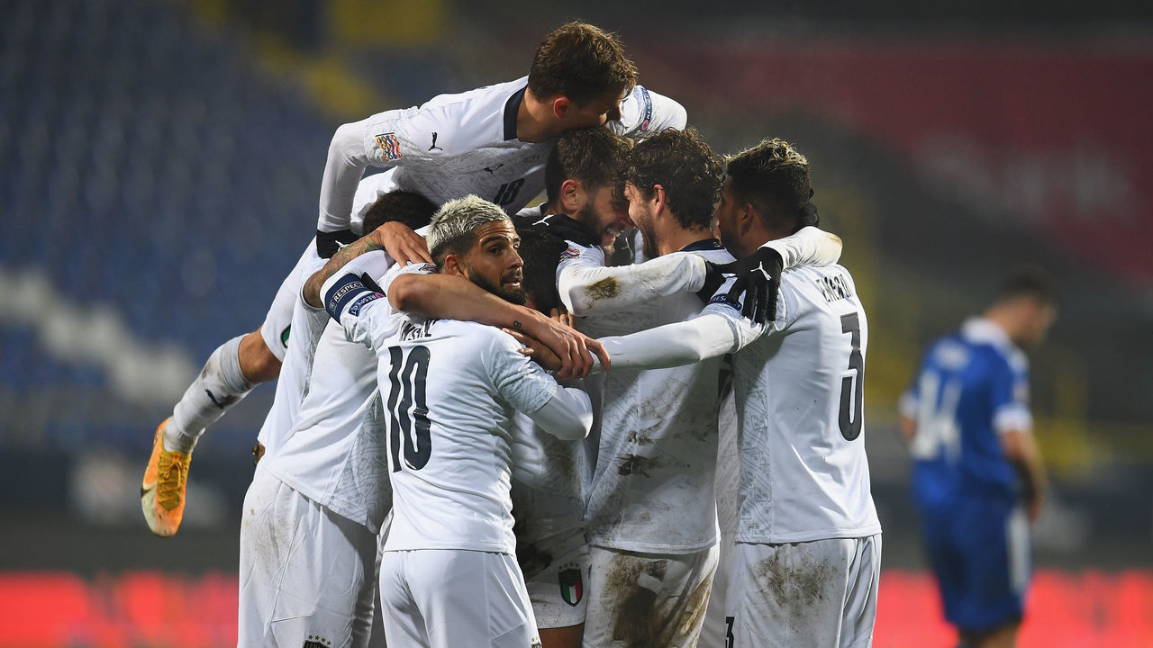 SARAJEVO, BOSNIA AND HERZEGOVINA - NOVEMBER 18: Domenico Berardi of Italy celebrates with team-mates after scoring the second goal during the UEFA Nations League group stage match between Bosnia-Herzegovina and Italy at Stadium Grbavica on November 18, 2020 in Sarajevo, Bosnia and Herzegovina.