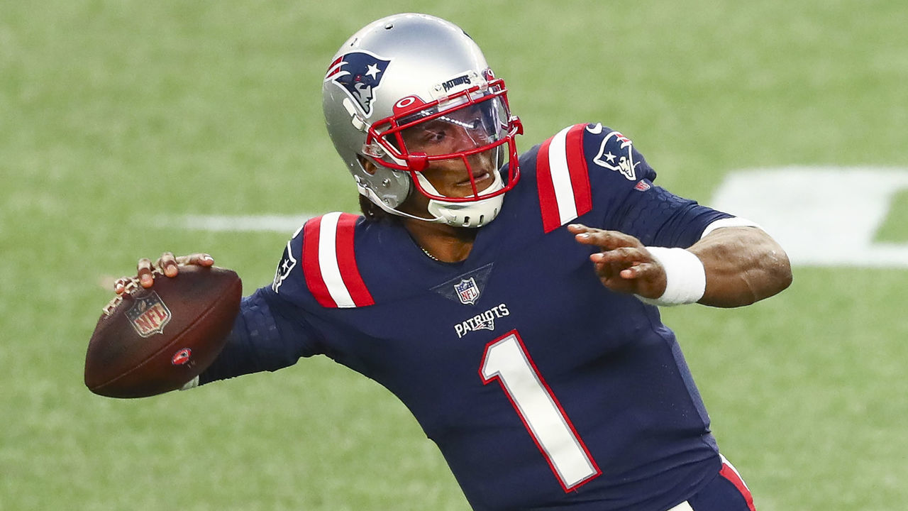 FOXBOROUGH, MASSACHUSETTS - OCTOBER 25: Cam Newton #1 of the New England Patriots throws thebasl during a game against the San Francisco 49ers on October 25, 2020 in Foxborough, Massachusetts.