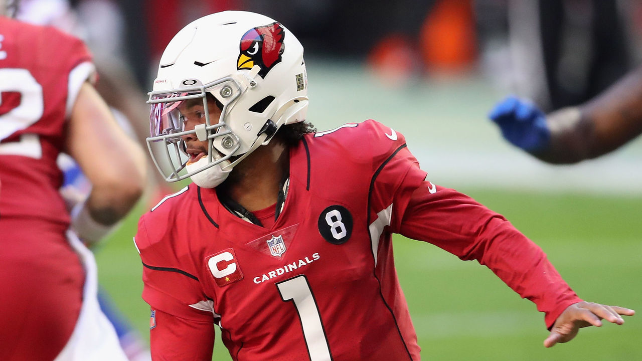 GLENDALE, ARIZONA - NOVEMBER 15: Quarterback Kyler Murray #1 of the Arizona Cardinals scrambles with the football during the NFL game against the Buffalo Bills at State Farm Stadium on November 15, 2020 in Glendale, Arizona. The Cardinals defeated the Bills 32-30.