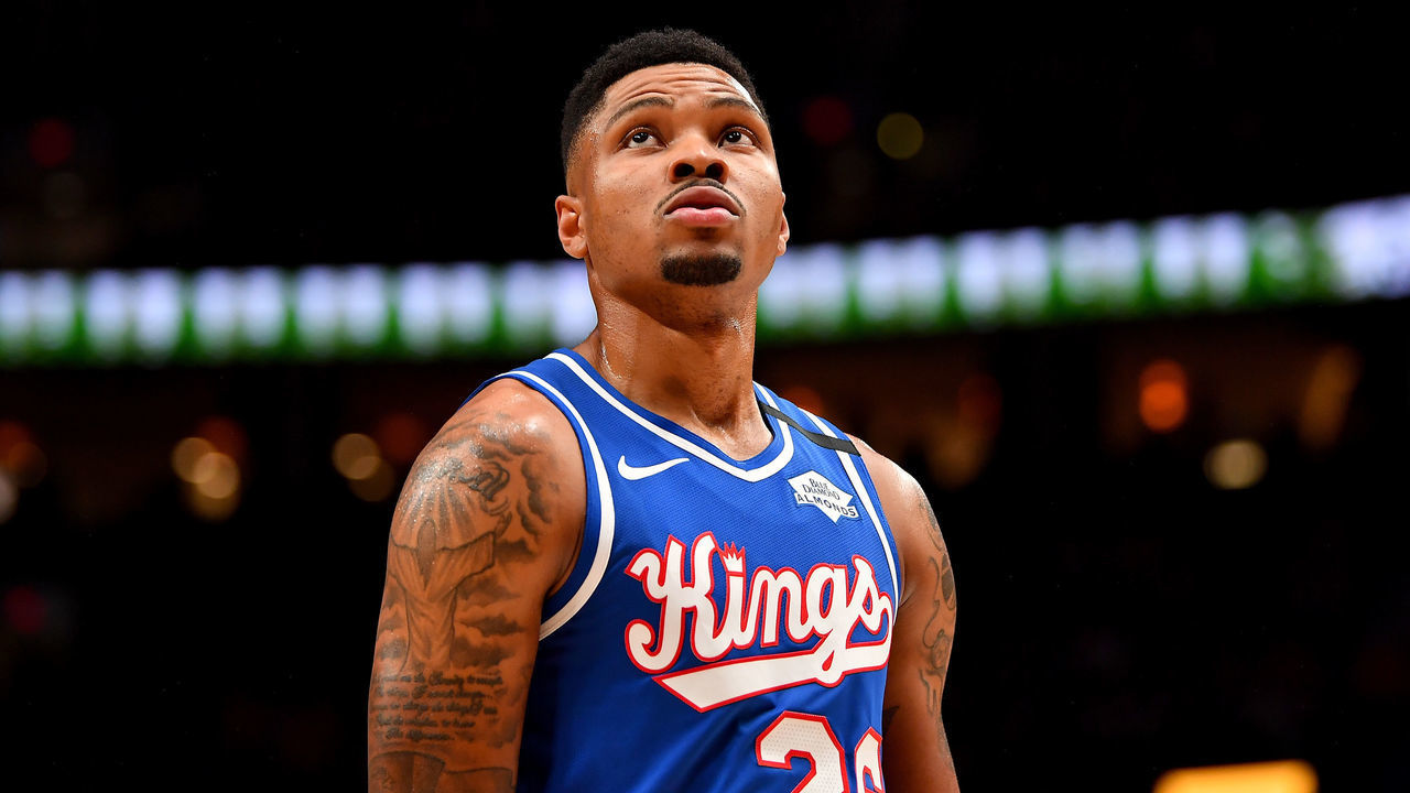 PORTLAND, OREGON - MARCH 07: Kent Bazemore #26 of the Sacramento Kings looks on during the first half of the game against the Portland Trail Blazers at the Moda Center on March 07, 2020 in Portland, Oregon.
