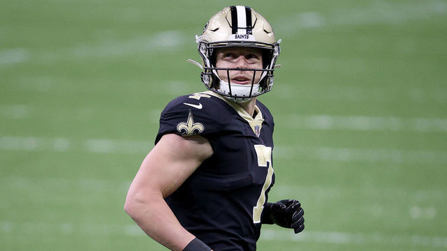 NEW ORLEANS, LOUISIANA - NOVEMBER 22: Taysom Hill #7 of the New Orleans Saints walks off the field in the first quarter against the Atlanta Falcons at Mercedes-Benz Superdome on November 22, 2020 in New Orleans, Louisiana.