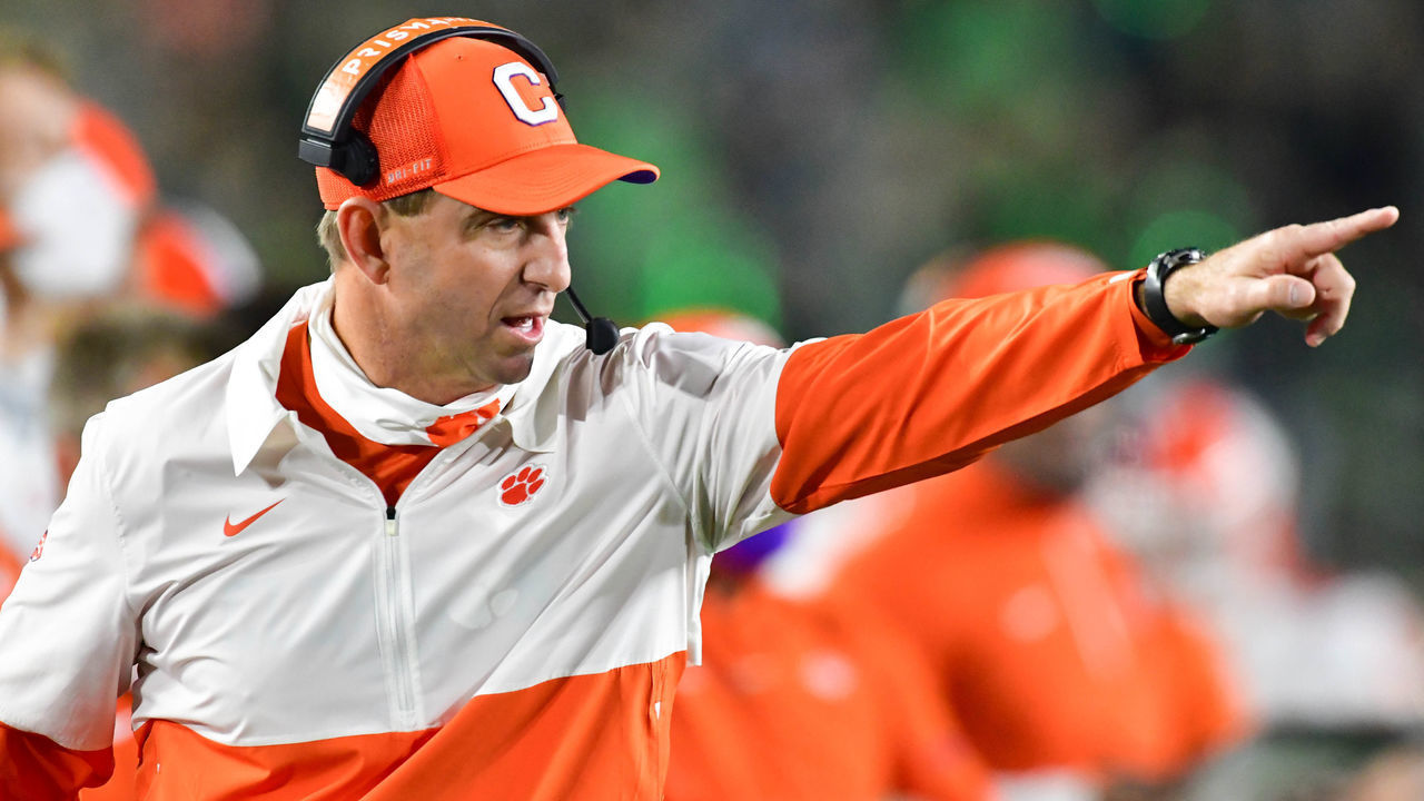 SOUTH BEND, INDIANA - NOVEMBER 07: Head coach Dabo Swinney of the Clemson Tigers signals to his players in the second quarter against the Notre Dame Fighting Irish at Notre Dame Stadium on November 7, 2020 in South Bend, Indiana.