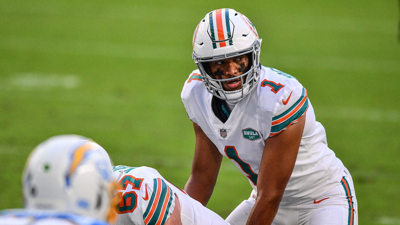 MIAMI GARDENS, FLORIDA - NOVEMBER 15: Tua Tagovailoa #1 of the Miami Dolphins in action against the Los Angeles Chargers at Hard Rock Stadium on November 15, 2020 in Miami Gardens, Florida.