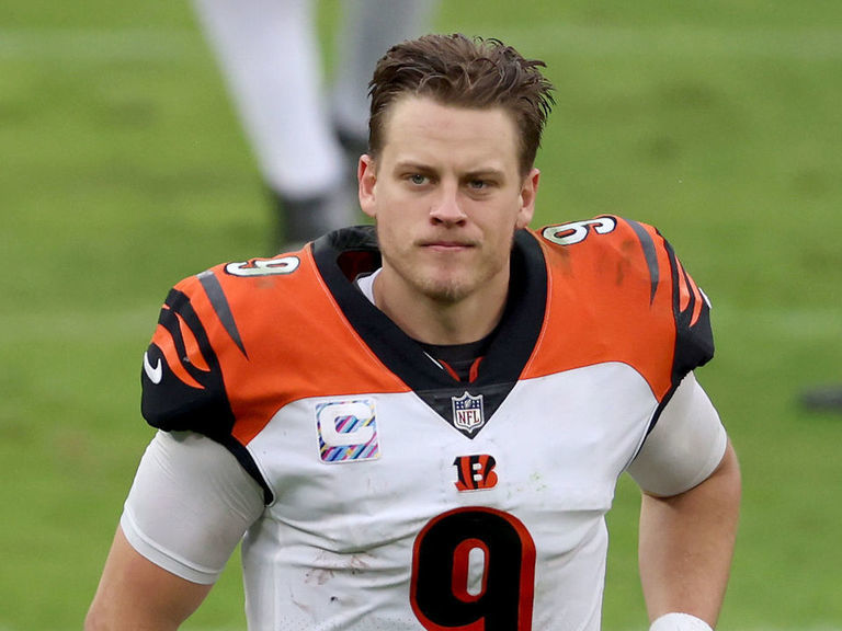 Bengals QB Joe Burrow underwent successful left knee surgery on Wednesday