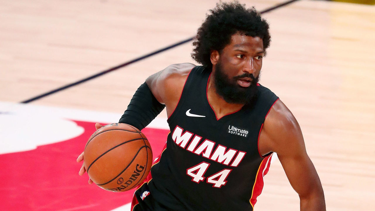 LAKE BUENA VISTA, FLORIDA - AUGUST 14: Solomon Hill #44 of the Miami Heat handles the ball against the Indiana Pacers during a NBA basketball game at AdventHealth Arena at ESPN Wide World Of Sports Complex on August 14, 2020 in Lake Buena Vista, Florida.