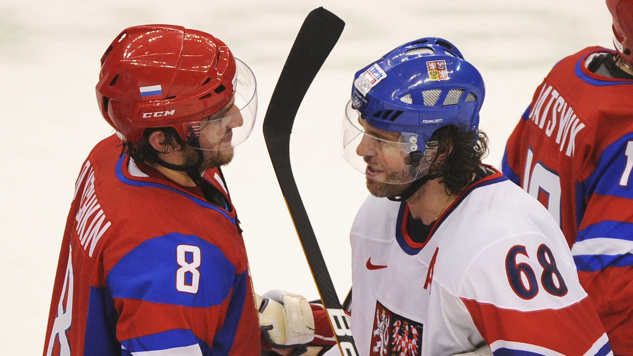 VANCOUVER, BC - FEBRUARY 21: After the game, Russia's Alexander Ovechkin shakes hands with Czech Republic's Jaromir Jagr. Russia beat the Czech REpublic today at the Canada Hockey Place 4-2 on Men's hockey. The Winter Olympics are on in Vancouver. (Richard Lautens/Toronto Star via Getty Images)